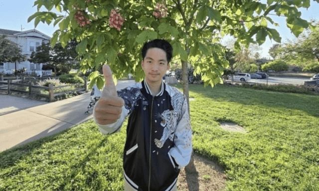 3岁获逾百间大学录取收300万奖学金。A
